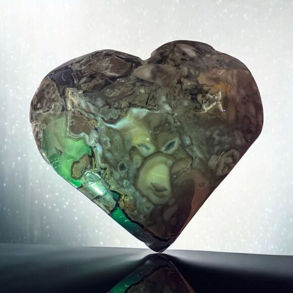 Volcano Agate Heart Carving UV Reactive (9) - Picture 1 of 13